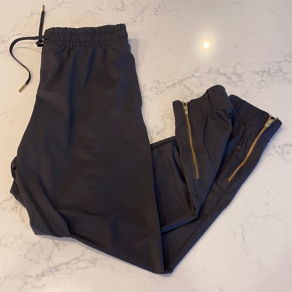 Black Zyia Everywhere joggers